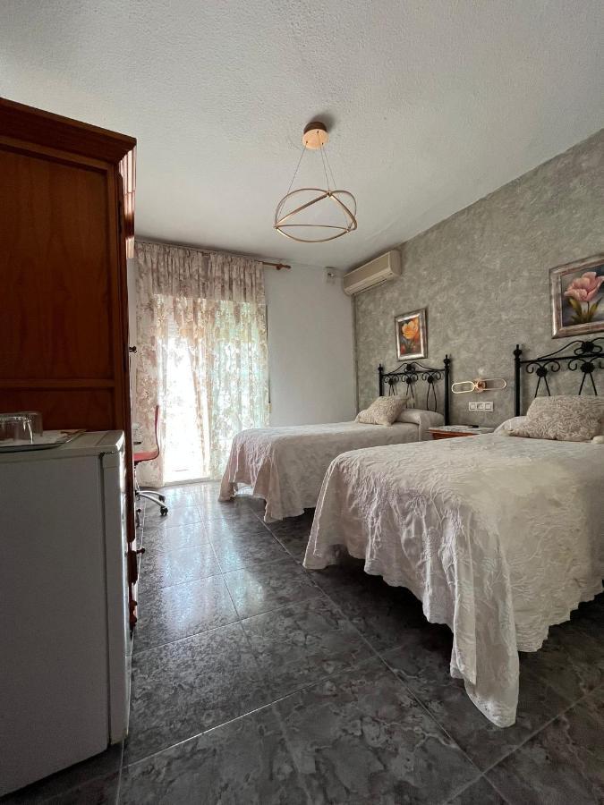 Pension Mari Carmen Salobreña Extérieur photo